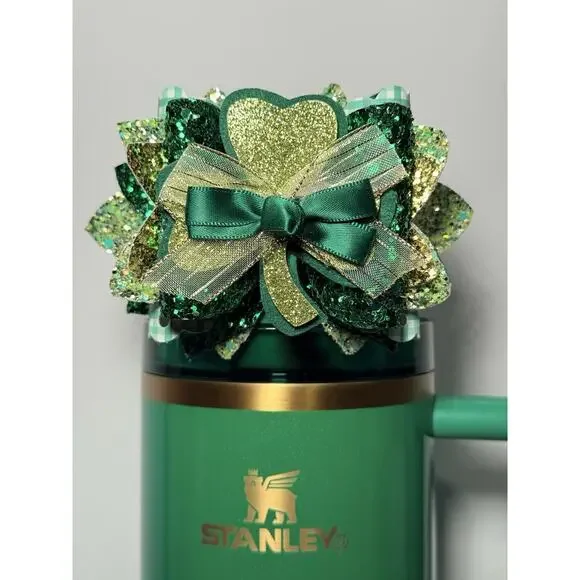 Stanley 2025 St. Patrick’s Day SHAMROCK GREEN 40oz Tumbler BNWT + Custom Bow - Picture 4 of 11